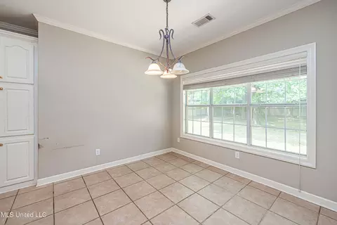 Dining - 5984 Libby Ln, Jackson, MS 39211 photo 1 of 1