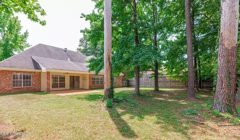 Exterior - 5984 Libby Ln, Jackson, MS 39211 photo 3 of 5