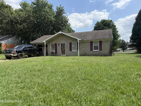 601 Cottonbrook Cv, Southaven, MS 38671