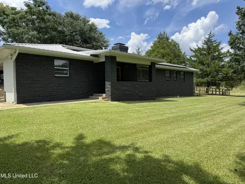 1798 Cleary Rd, Florence, MS 39073