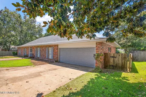 5807 S Pear Orchard Rd, Jackson, MS 39211 photo 3