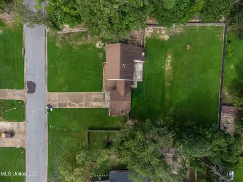 View/Area - 223 Haddon Cir, Brandon, MS 39047 photo 2 of 8