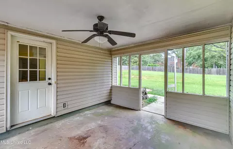 Exterior - 223 Haddon Cir, Brandon, MS 39047 photo 7 of 17
