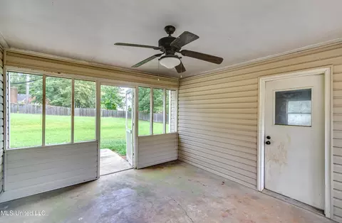 Exterior - 223 Haddon Cir, Brandon, MS 39047 photo 8 of 17