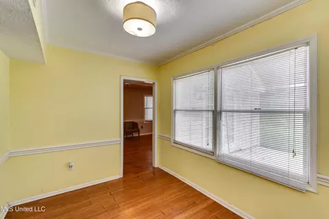 Dining - 223 Haddon Cir, Brandon, MS 39047 photo 5 of 5