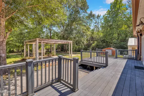 Exterior - 5701 Juniper Dr, Vancleave, MS 39565 photo 6 of 9