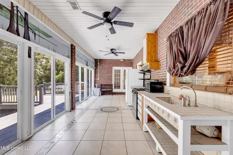 Exterior - 5701 Juniper Dr, Vancleave, MS 39565 photo 4 of 9