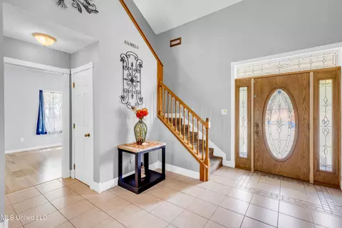 Entry Way - 5701 Juniper Dr, Vancleave, MS 39565 photo 1 of 4