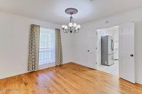 Dining - 104 Hunter Ct, Madison, MS 39110 photo 1 of 2