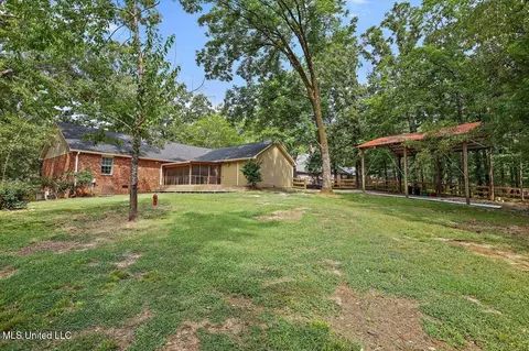 Exterior - 104 Hunter Ct, Madison, MS 39110 photo 9 of 11