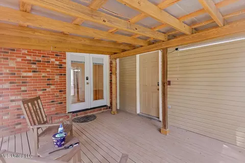 Exterior - 104 Hunter Ct, Madison, MS 39110 photo 5 of 11