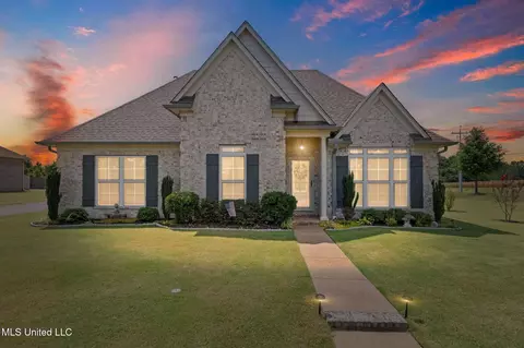 4979 W Margarette Cir, Olive Branch, MS 38654