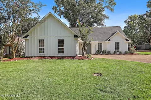 272 Sundance Cir, Richland, MS 39218