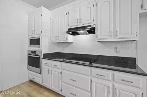 3490 E Plum Point Dr, Olive Branch, MS 38654 photo 10