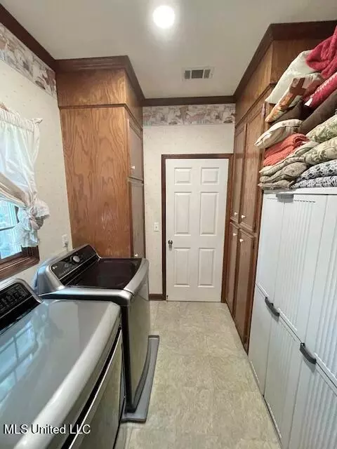 Other - 86 N Crownpointe Dr, Jackson, MS 39211 photo 13 of 14