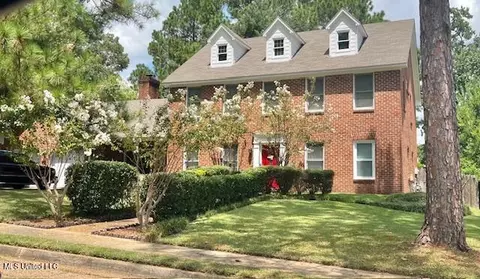 Exterior - 86 N Crownpointe Dr, Jackson, MS 39211 photo 2 of 4
