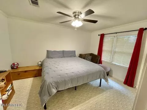 Bedroom - 86 N Crownpointe Dr, Jackson, MS 39211 photo 10 of 13