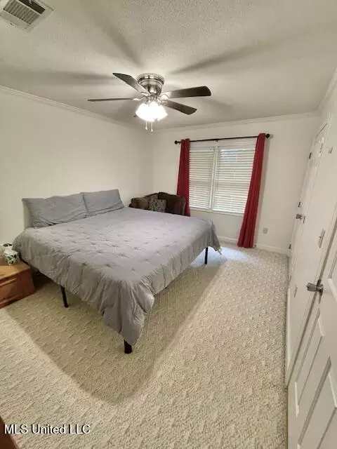 Bedroom - 86 N Crownpointe Dr, Jackson, MS 39211 photo 9 of 13