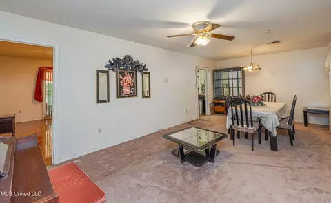 Dining - 115 Pine Island Dr, Jackson, MS 39206 photo 1 of 3