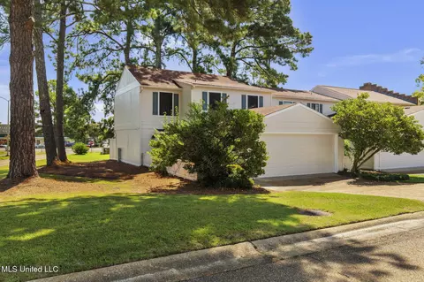 192 Lakebend Cir, Brandon, MS 39042