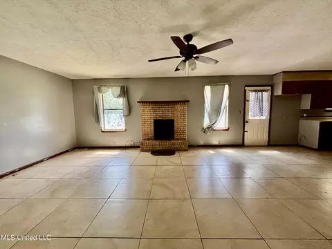 Living - 463 Daughdrill Rd, Silver Creek, MS 39663 photo 3 of 3