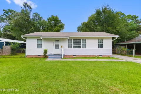 3900 Belmede Dr, Gulfport, MS 39507