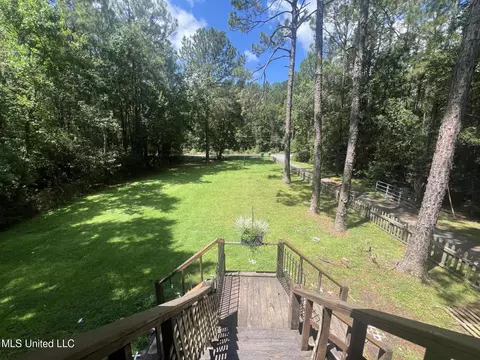 5548 Boots Rd, Moss Point, MS 39562 photo 14
