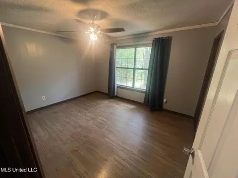5548 Boots Rd, Moss Point, MS 39562 photo 9
