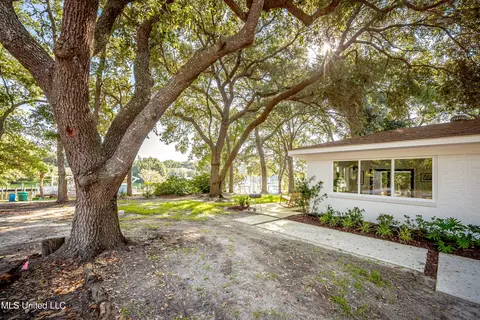 Exterior - 1210 Harbor Rd, Ocean Springs, MS 39564 photo 18 of 24