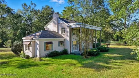 Other - 602 Circle Dr, Mendenhall, MS 39114 photo 26 of 27