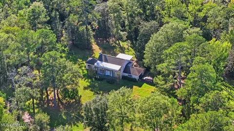 Other - 602 Circle Dr, Mendenhall, MS 39114 photo 10 of 27