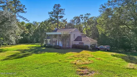 Exterior - 602 Circle Dr, Mendenhall, MS 39114 photo 13 of 14