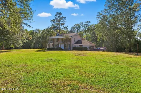 Exterior - 602 Circle Dr, Mendenhall, MS 39114 photo 12 of 14
