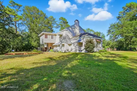 Exterior - 602 Circle Dr, Mendenhall, MS 39114 photo 8 of 14