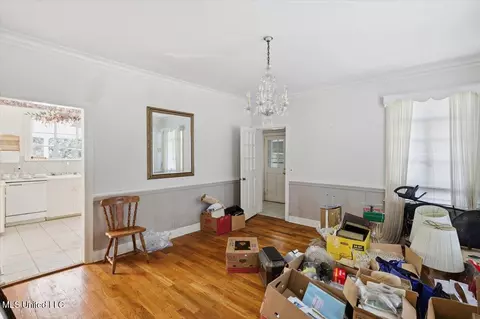 Dining - 602 Circle Dr, Mendenhall, MS 39114 photo 1 of 2