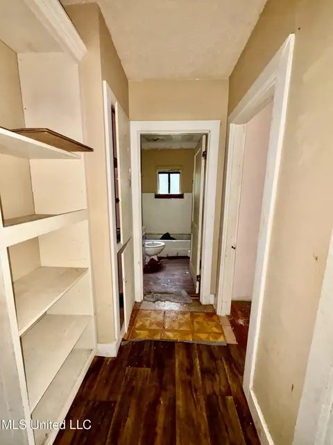 506 E 1st St, Natchez, MS 39120 photo 9