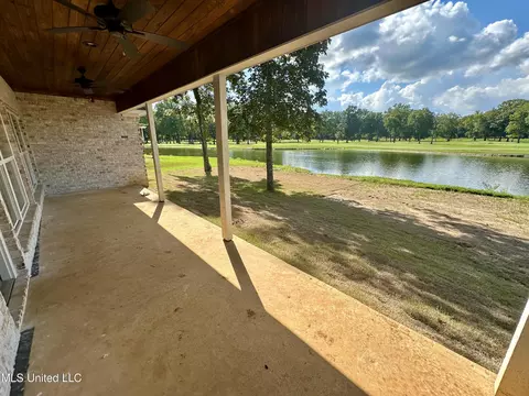 414 Audubon Woods, Canton, MS 39046 photo 7