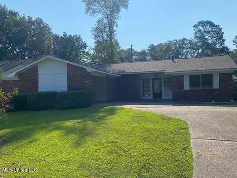 703 Tanglewood Dr, Clinton, MS 39056