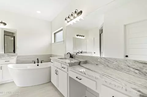 2955 Molly Cv, Nesbit, MS 38651 photo 18