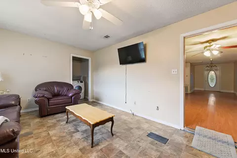 Living - 207 Mccaughan Ave, Long Beach, MS 39560 photo 2 of 2