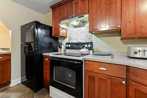 Kitchen - 207 Mccaughan Ave, Long Beach, MS 39560 photo 3 of 3
