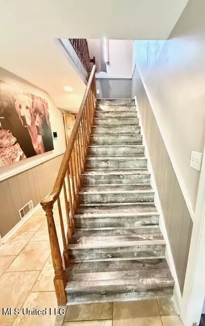Entry Way - 4036 Monticello Rd, Wesson, MS 39191 photo 1 of 5