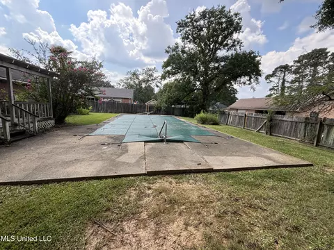 Exterior - 502 Urban Ln, Brookhaven, MS 39601 photo 3 of 4