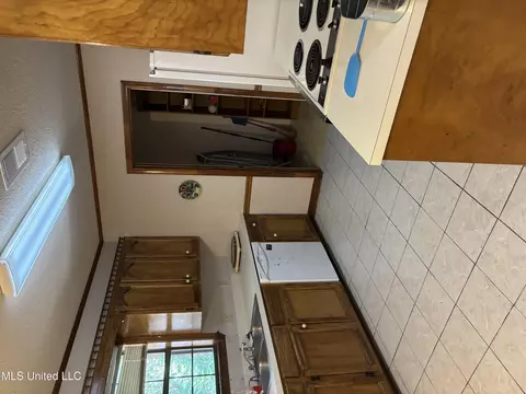 Other - 502 Urban Ln, Brookhaven, MS 39601 photo 2 of 2