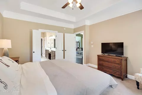 Bedroom - 1630 N Hillshire Dr, Hernando, MS 38632 photo 2 of 5