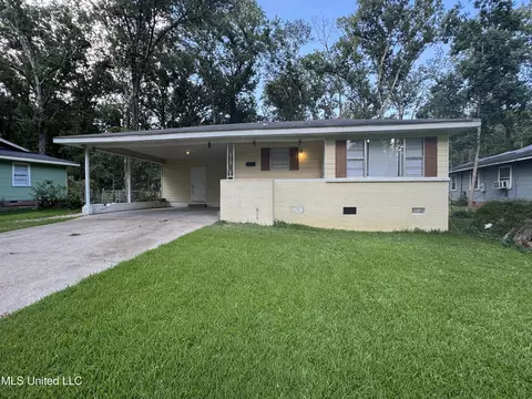 3158 Peterson Dr, Jackson, MS 39212
