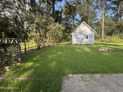 3158 Peterson Dr, Jackson, MS 39212 photo 15