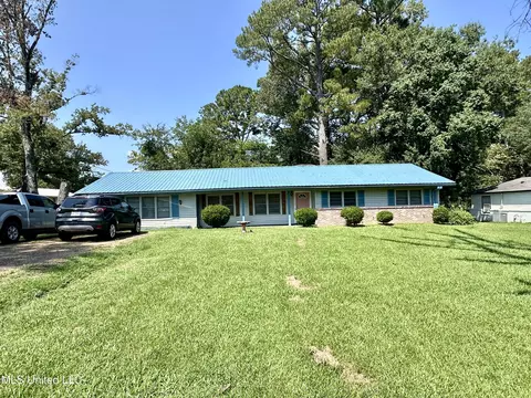 711 Wilson St, Forest, MS 39074 photo 1