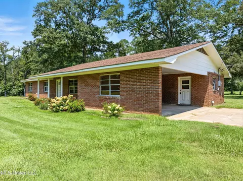 Exterior - 1097 Van Norman Curv, Mccomb, MS 39648 photo 3 of 18