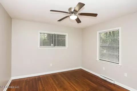 Bedroom - 811 Fairfax Cir, Jackson, MS 39211 photo 1 of 3